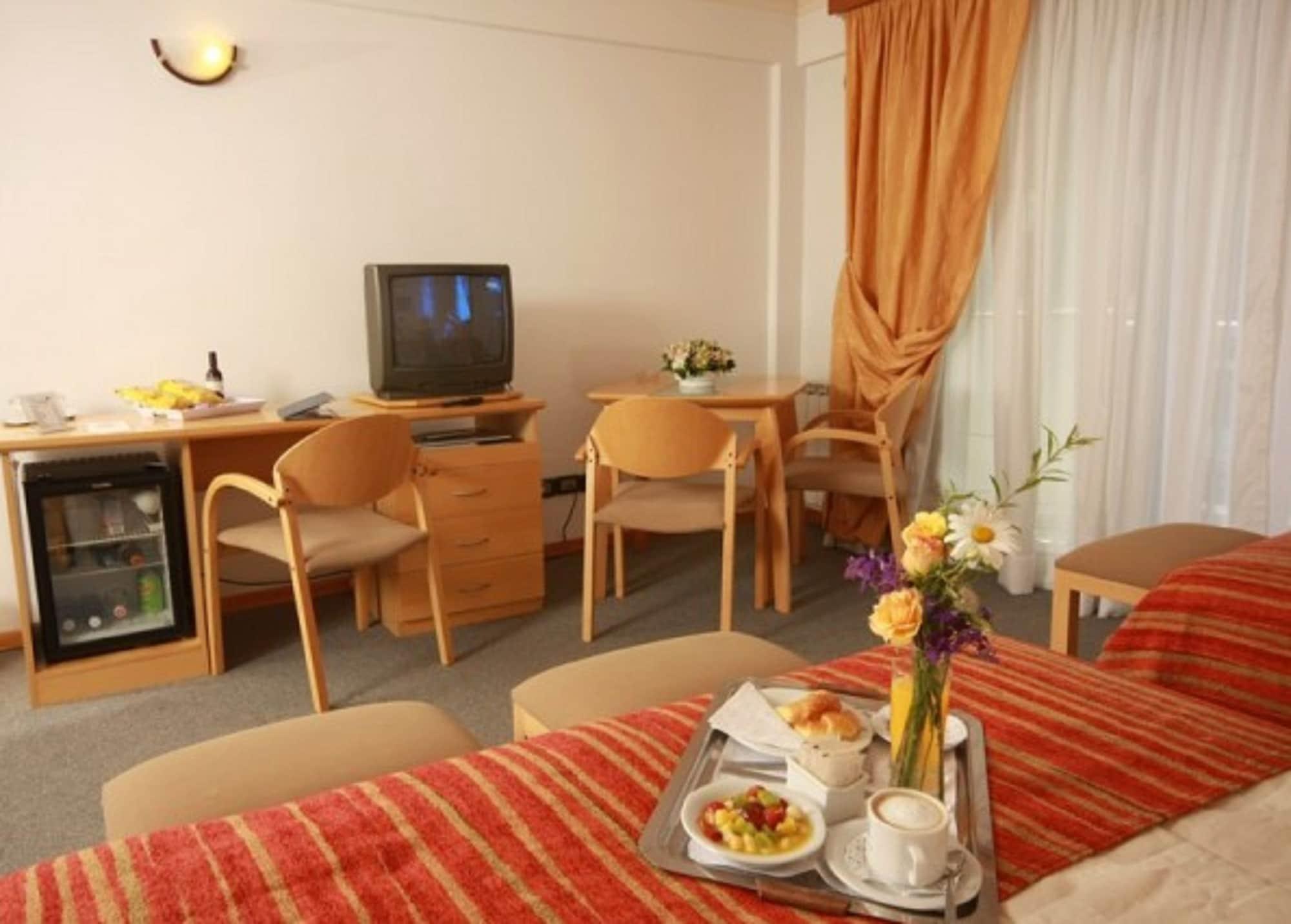 Hotel Ayres Del Nahuel 산카를로스데바릴로체 외부 사진