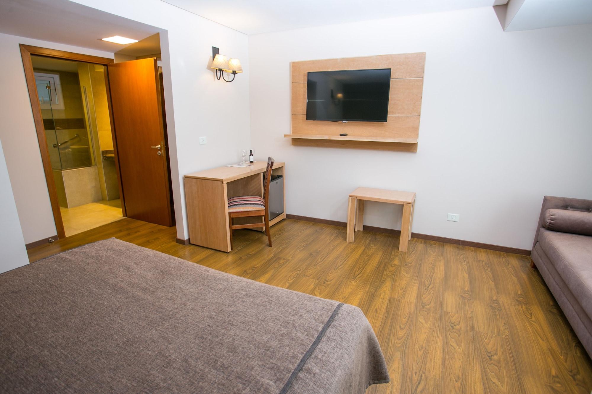 Hotel Ayres Del Nahuel 산카를로스데바릴로체 외부 사진