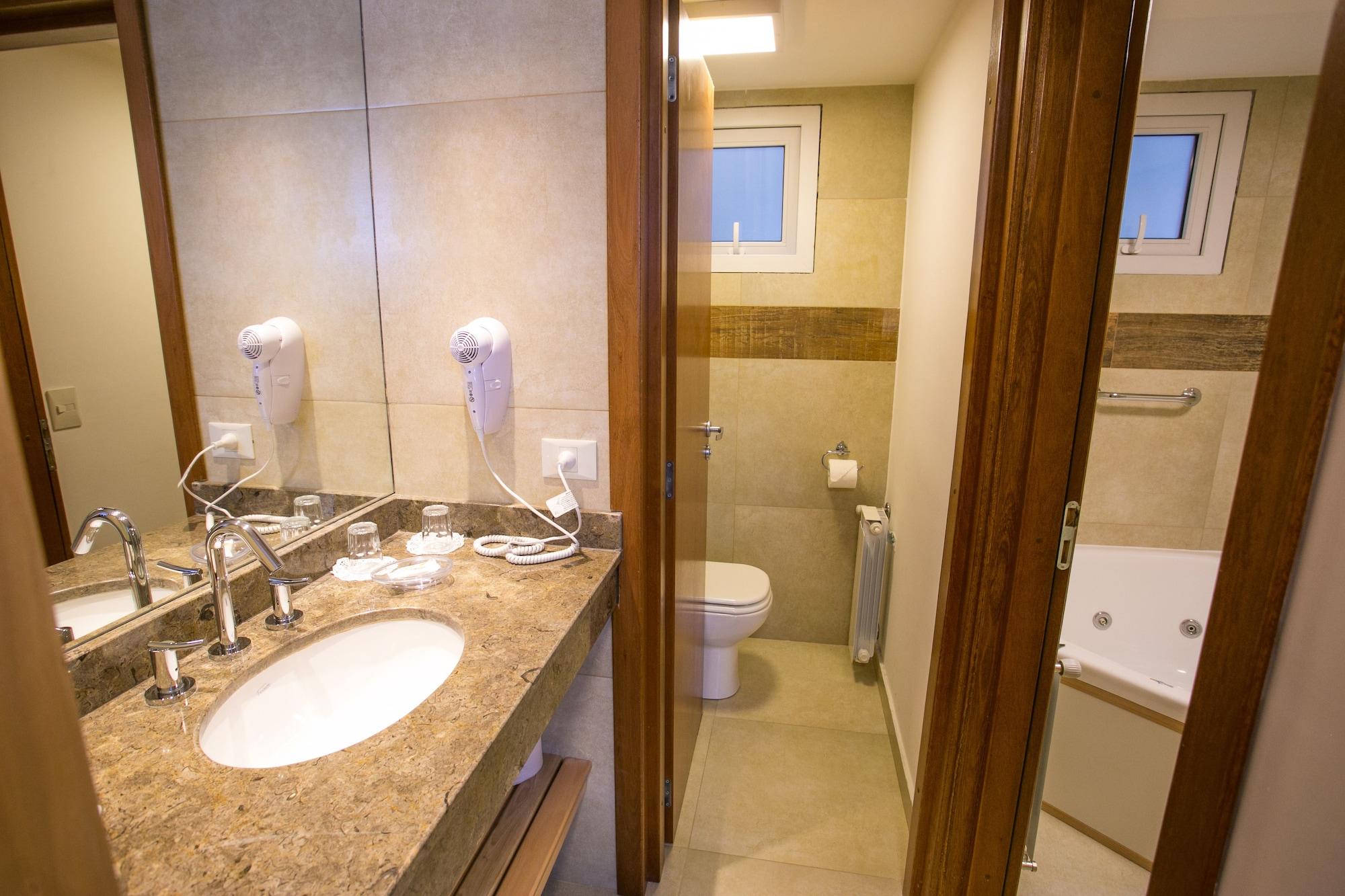 Hotel Ayres Del Nahuel 산카를로스데바릴로체 외부 사진