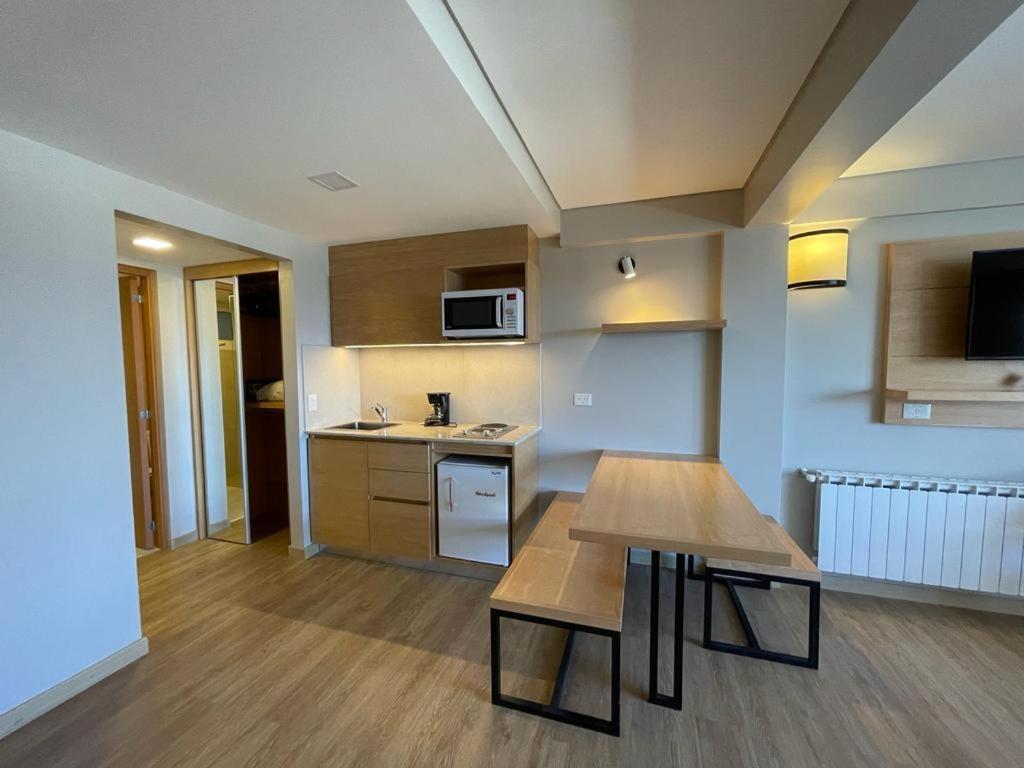 Hotel Ayres Del Nahuel 산카를로스데바릴로체 외부 사진