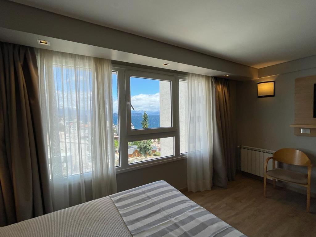 Hotel Ayres Del Nahuel 산카를로스데바릴로체 외부 사진
