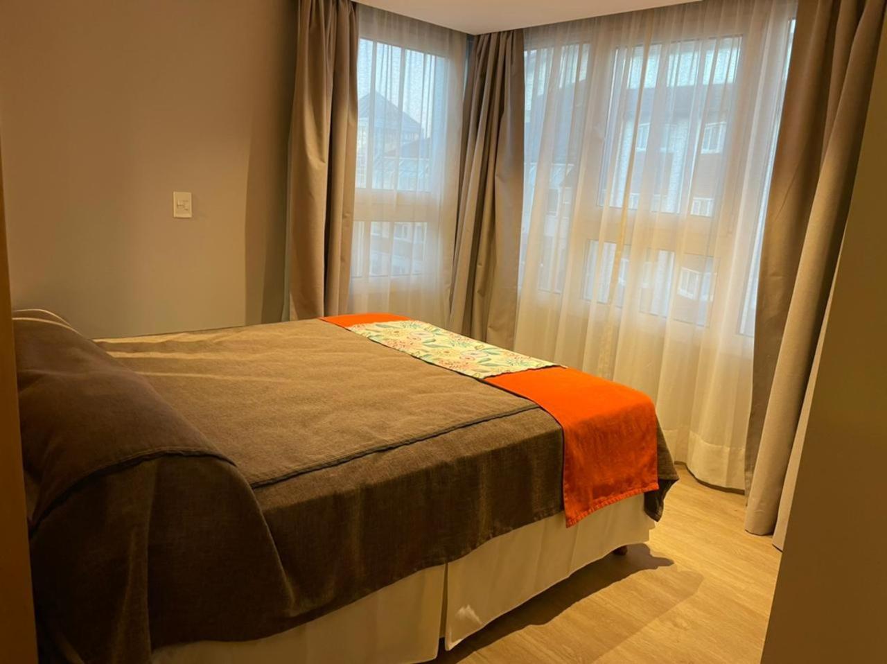 Hotel Ayres Del Nahuel 산카를로스데바릴로체 외부 사진