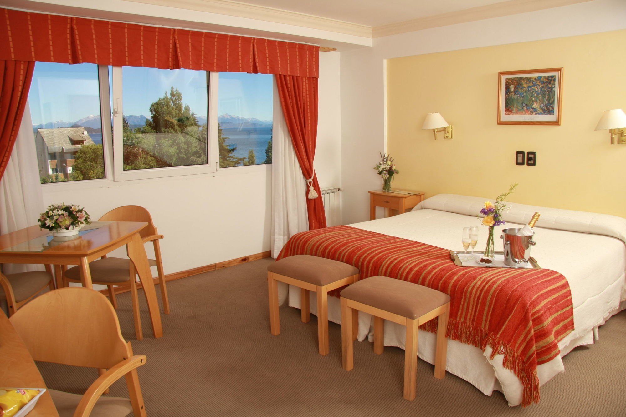 Hotel Ayres Del Nahuel 산카를로스데바릴로체 외부 사진