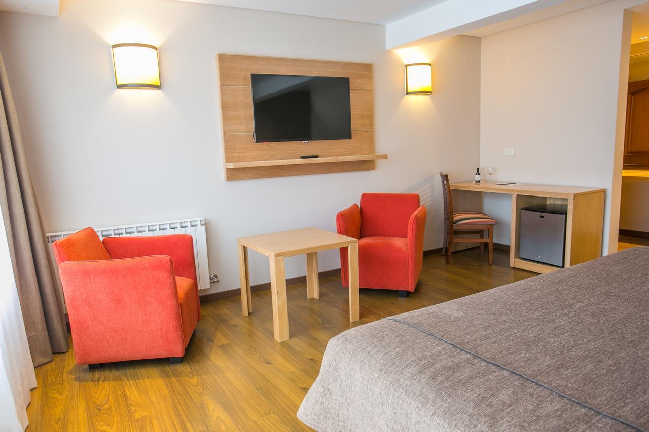 Hotel Ayres Del Nahuel 산카를로스데바릴로체 외부 사진